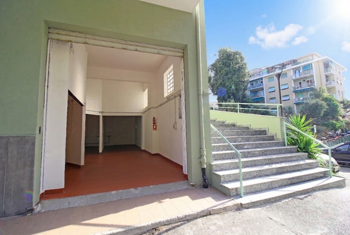 Un’opportunità di spazio e valore a San Teodoro (Via Faenza)